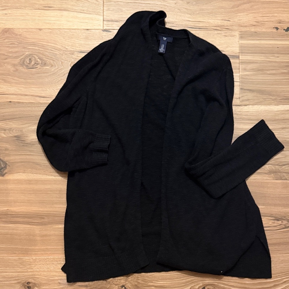 GAP Women's Black Cardigan Sweater
